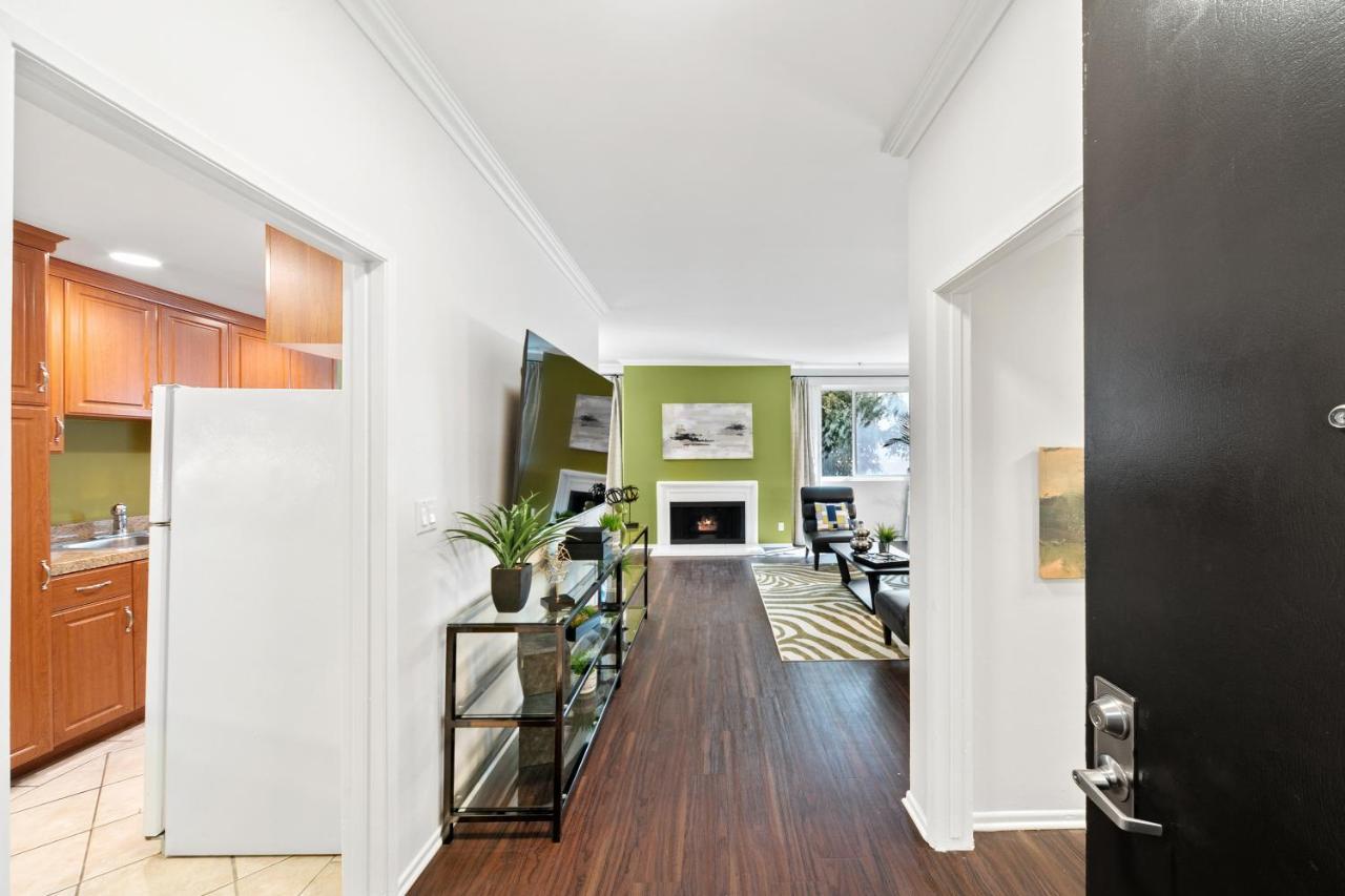 Beverly Hills Gem 1 Bedroom Apt With Parking 218 Los Angeles Exterior foto