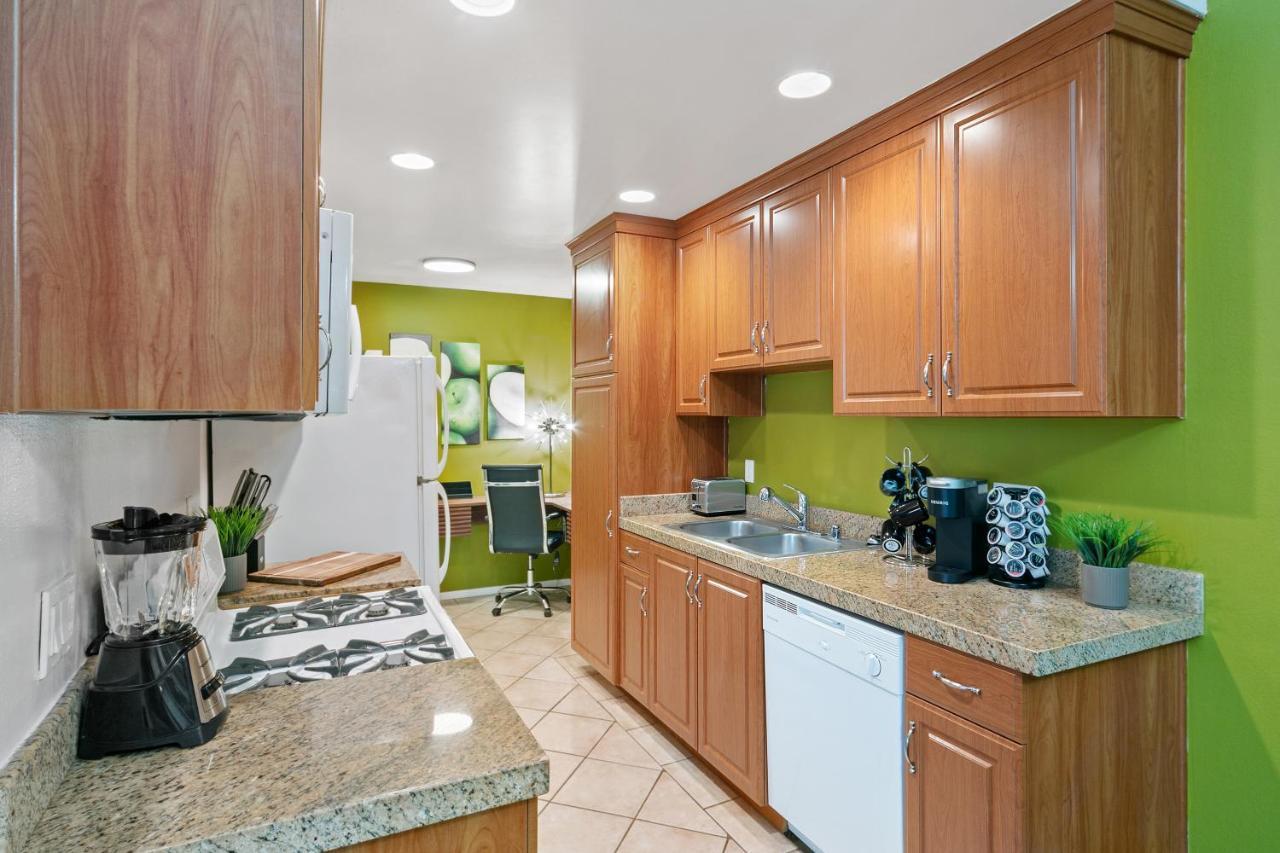 Beverly Hills Gem 1 Bedroom Apt With Parking 218 Los Angeles Exterior foto